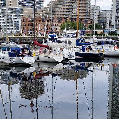 Houseboat-Oostende ภายนอก รูปภาพ